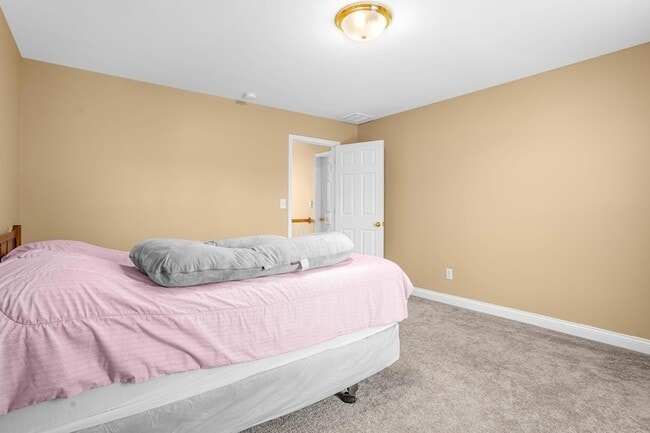 Building Photo - 4317 Saron Dr