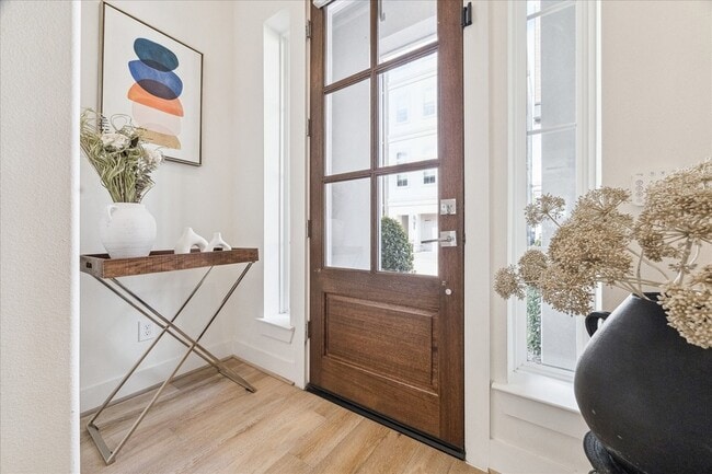 Building Photo - 3609 Lannister Ln