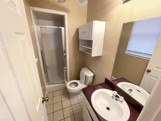 Building Photo - 3 br, 2 bath House - 3401 Briercliff Dr