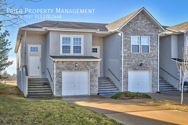 Primary Photo - 805 S Woodson Ct