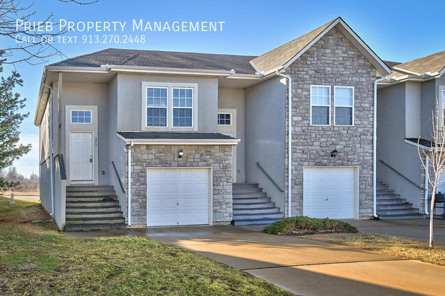 Primary Photo - 807 S Woodson Ct