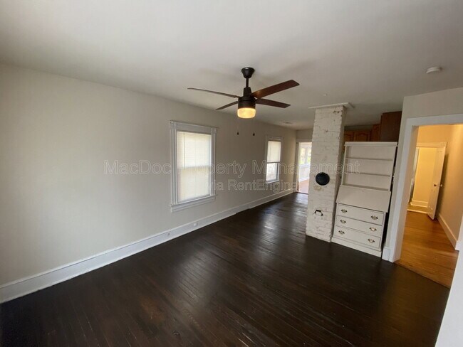 Building Photo - 320 Wolfe St