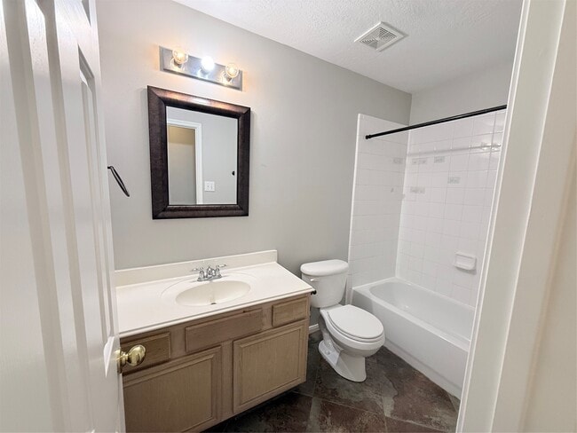 Building Photo - 21514 Juniper Meadows Dr