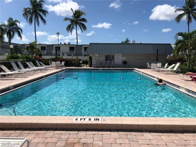 Building Photo - 6777 Winkler Rd