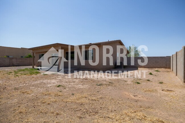 Building Photo - New Home in Arizona City, GREAT Location!