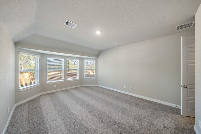 Building Photo - 17716 Ml Mnr Dr