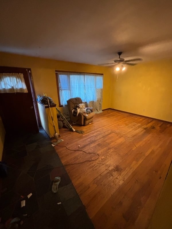 Building Photo - 2221 Shelly Dr