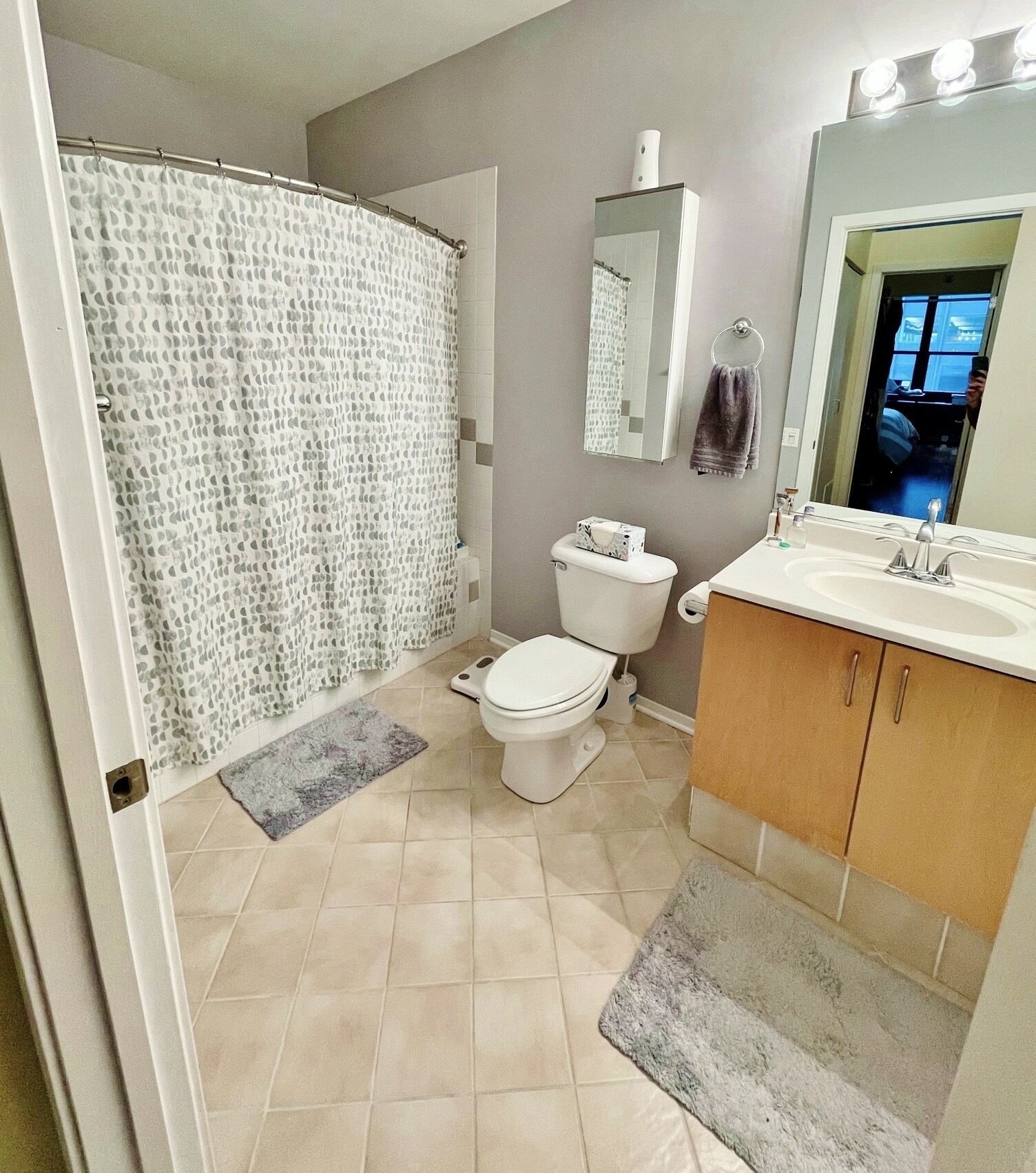 Building Photo - 130 S Canal St