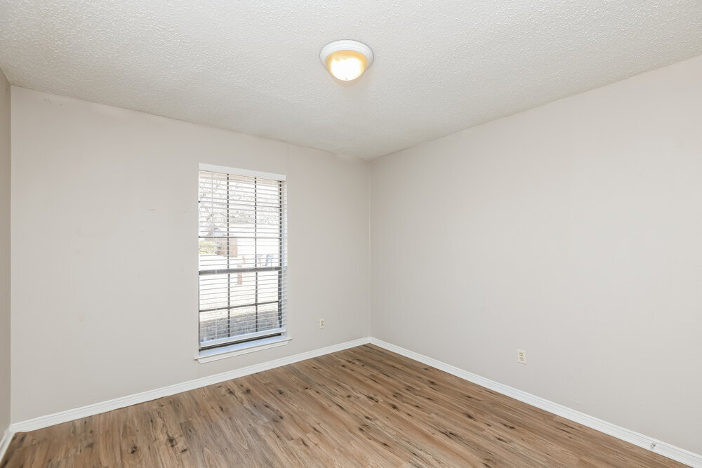 Building Photo - 7528 Beckwood Dr
