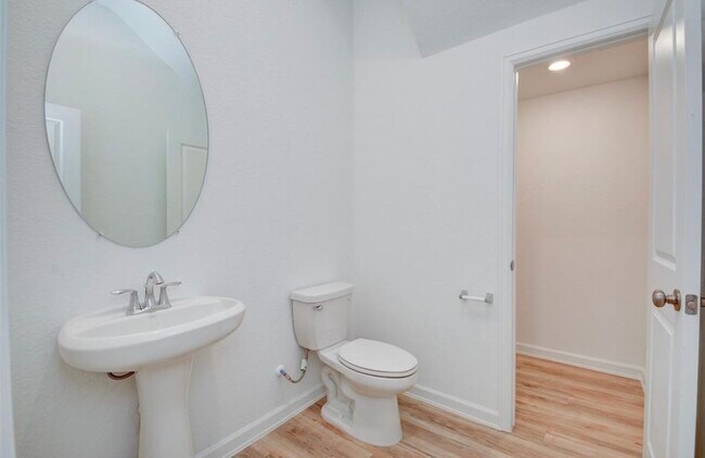 Building Photo - 598 Dry Fork Ln