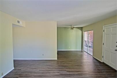 Building Photo - 240 Harmon Ave