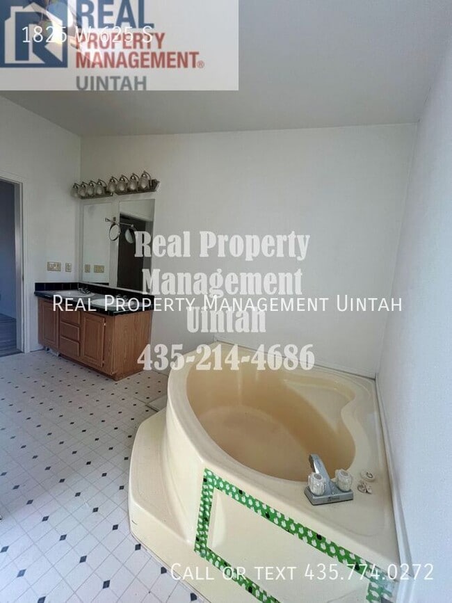 Building Photo - 1825 W 625 S