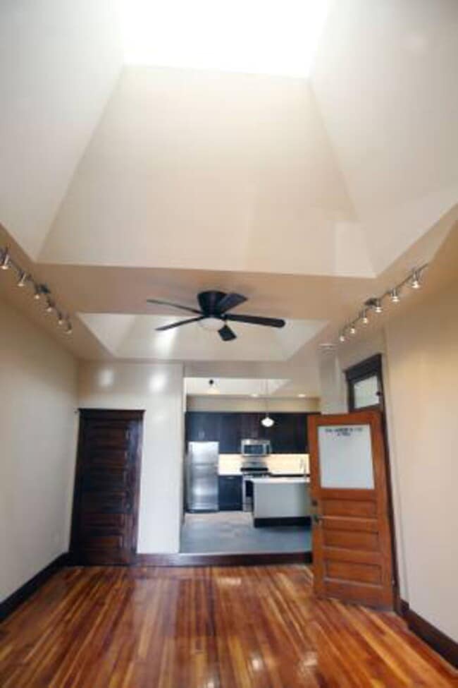 Building Photo - Skylight Lofts
