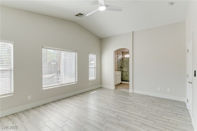 Building Photo - 2259 Smokey Sky Dr