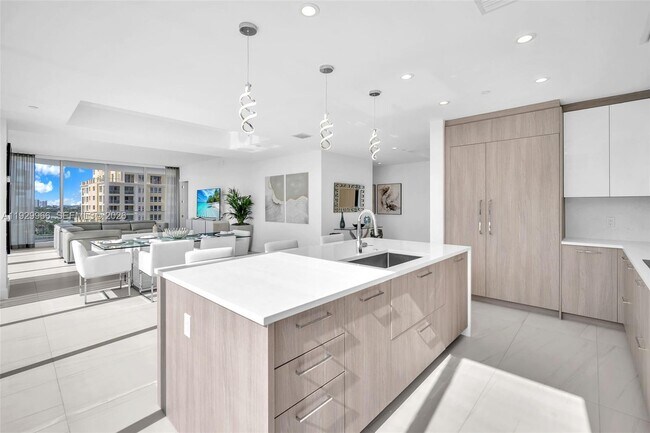 Building Photo - 151 N Seabreeze Blvd