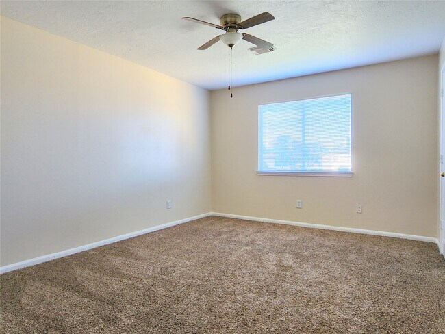 Building Photo - 18123 Noble Forest Dr