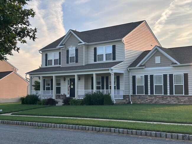 Building Photo - 75 Livie Ln