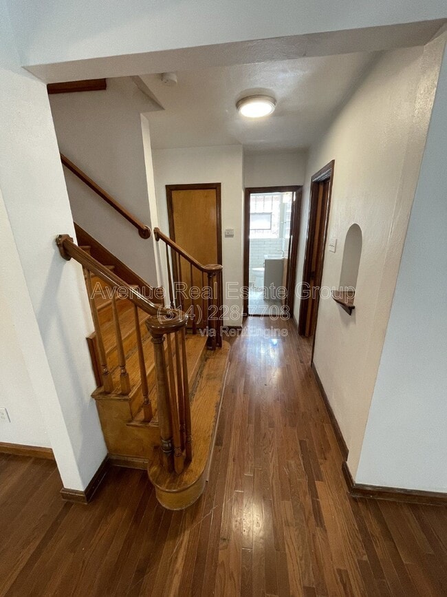 Building Photo - 2944 Moniteau Dr