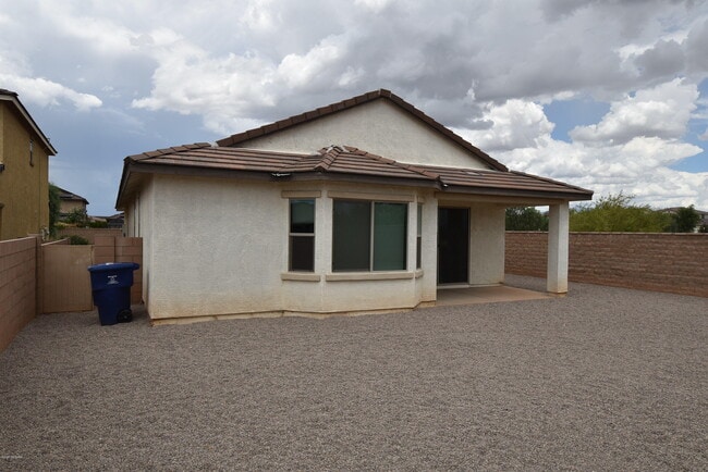 Building Photo - 6658 E Via Pampas Morenas