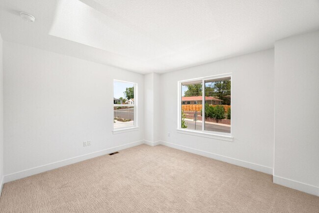 Building Photo - Brand New 3BD, 4BA Half-Duplex in Villa Park with Back Yard
