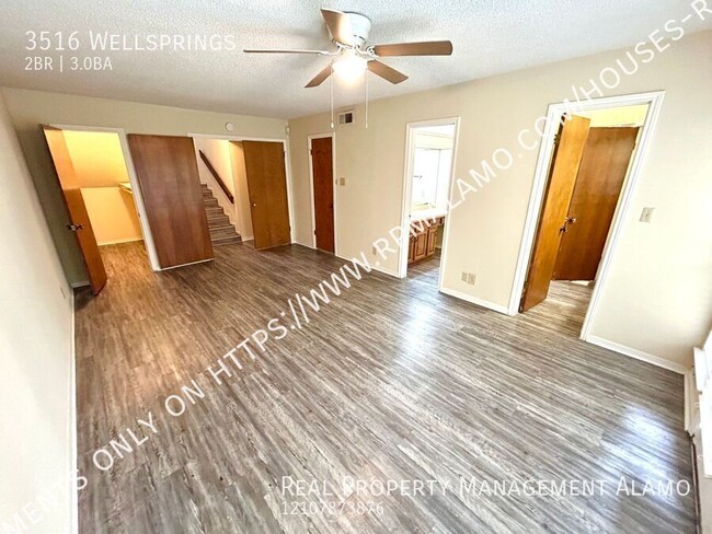 Building Photo - *MOVE IN SPECIAL* Tri-Level 2 Bedroom / 3 ...