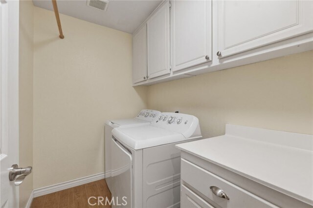 Building Photo - 14780 Butterfly Ct