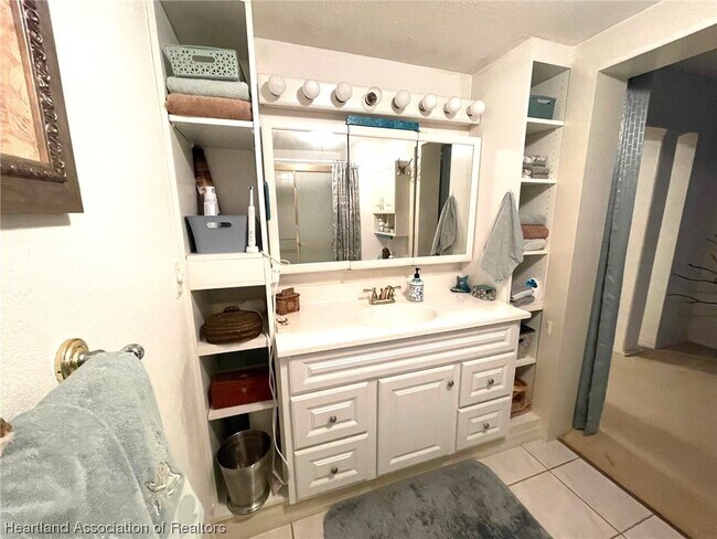 Building Photo - 230 Wild Turkey Point