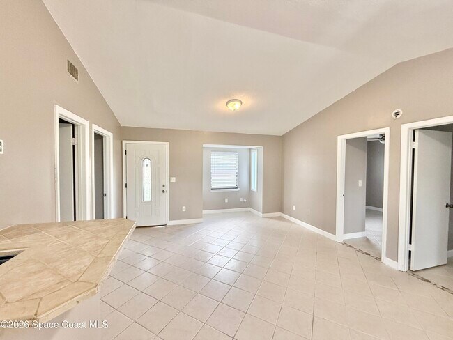Building Photo - 5925 Clearfield Ave