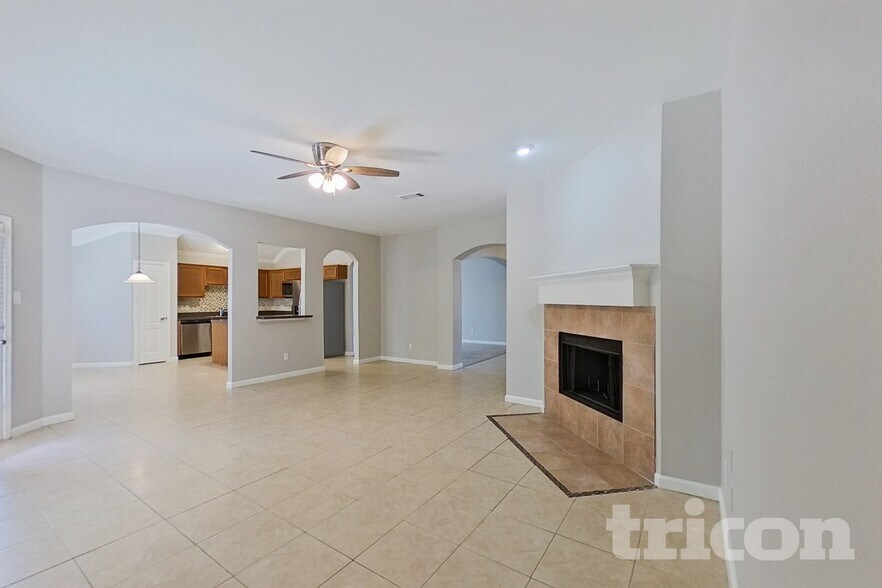 Building Photo - 114 Jordan Dr