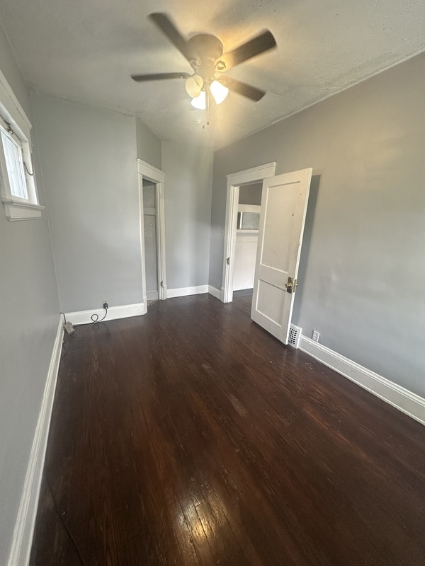 Building Photo - 12711 Locke Ave