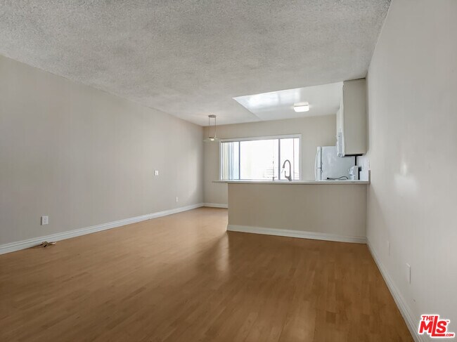 Building Photo - 1538 11th St