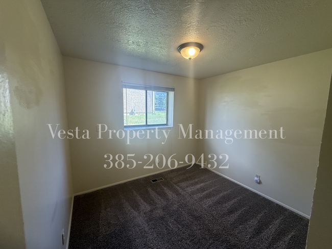 Building Photo - 1448 W 1650 N