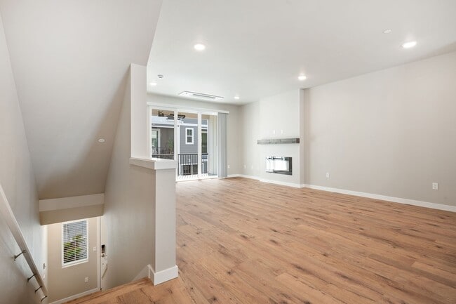 Building Photo - Modern 4-Bedroom Townhome with 2 Car Garage  | 1800 Sq. Ft. | $3,490