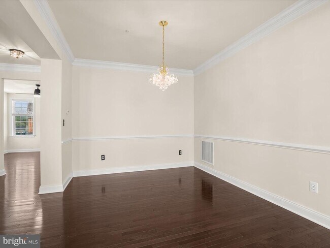 Building Photo - 7761 Crystal Brook Way