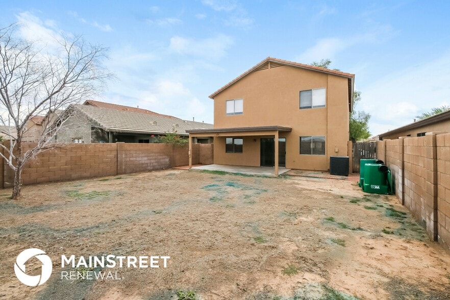 Building Photo - 42478 W Hillman Dr