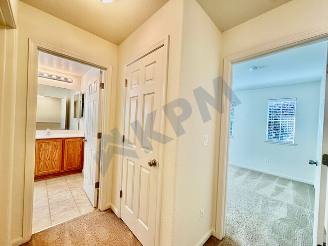 Building Photo - Two-Story 3-Bedroom 2 -Bath Home - Gated C...