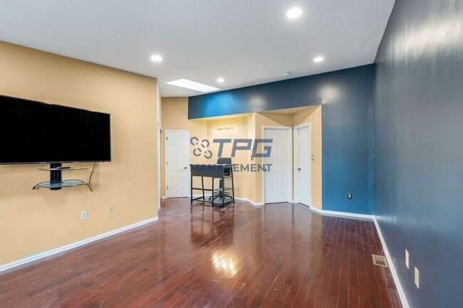 Building Photo - 26 Catherine Ct