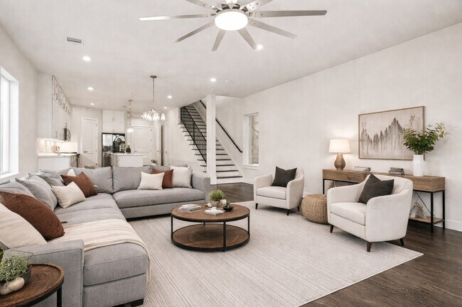 Building Photo - 111 E 33rd St