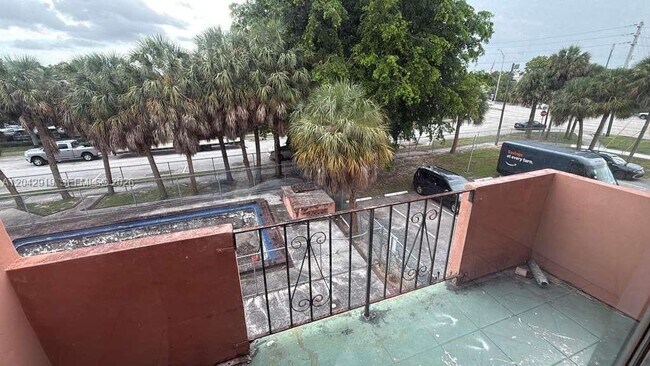Building Photo - 17101 NW 57th Ave