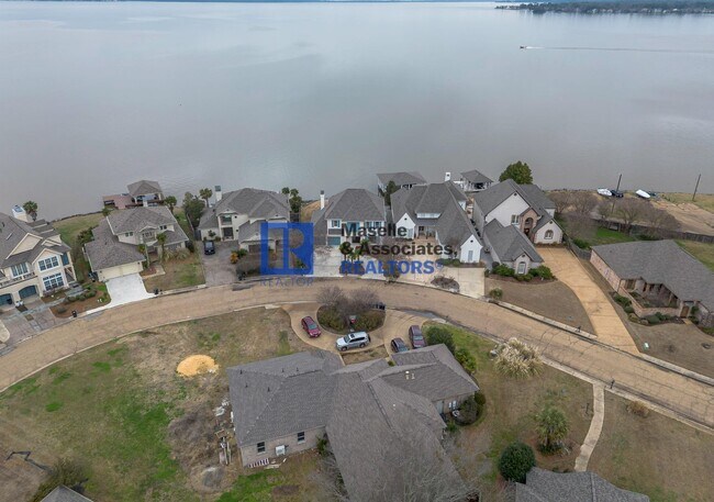 Building Photo - 1418 Windrose Dr