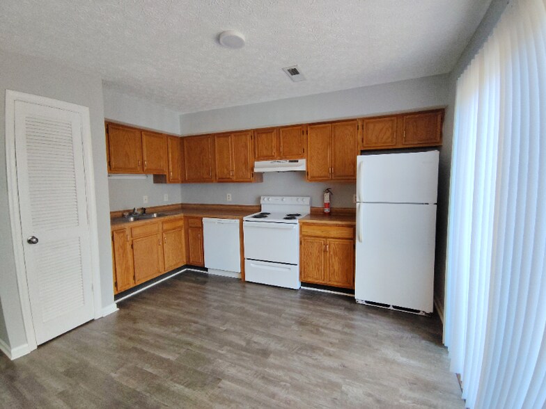 Building Photo - 27 Duiguid Dr