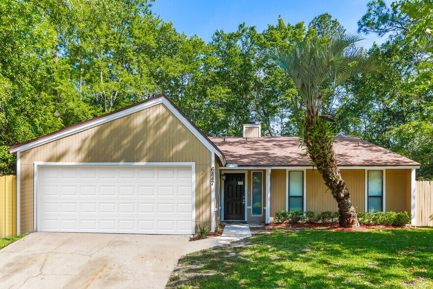 Primary Photo - 6847 Coralberry Ln