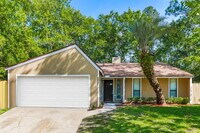 Building Photo - 6847 Coralberry Ln N