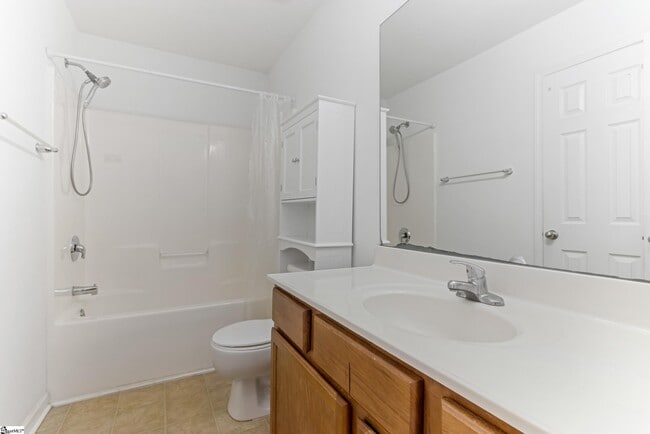 Building Photo - 301 Carnahan Dr