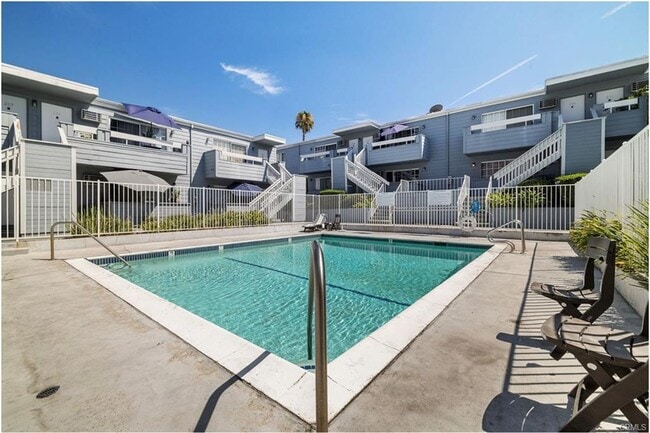 Building Photo - 20930 Parthenia St