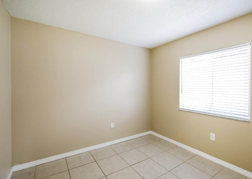 Building Photo - 14233 SW 177th Terrace