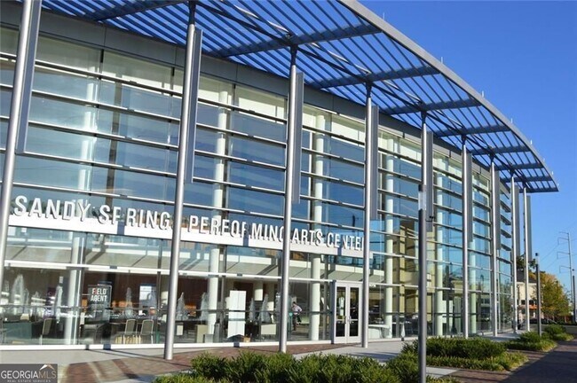 Building Photo - 911 Hollyfax Cir NE