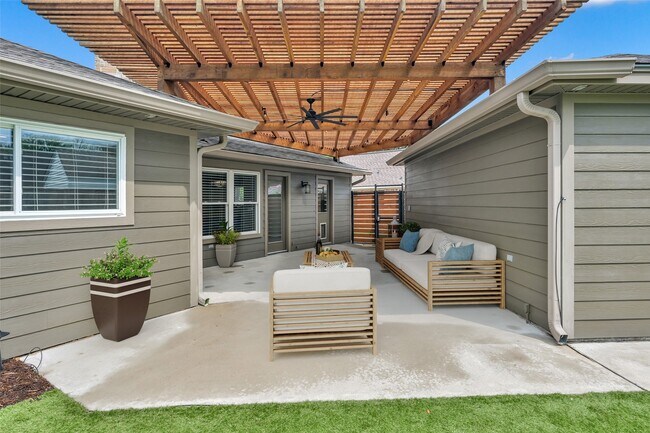 Building Photo - 2806 Triway Ln