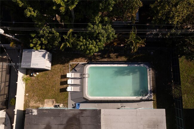 Building Photo - 772 Pennsylvania Ave