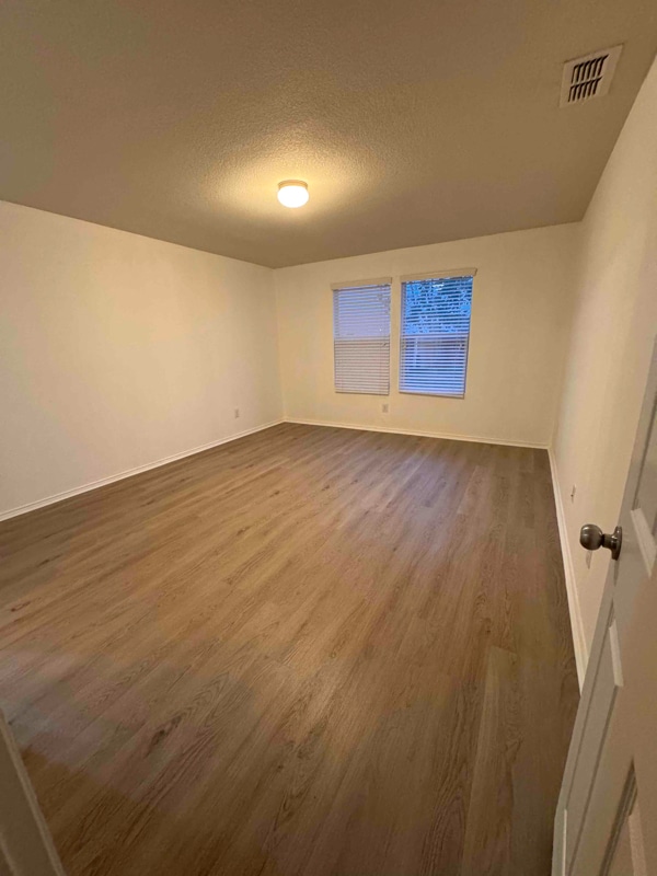 Building Photo - 1121 Rivers Creek Ln